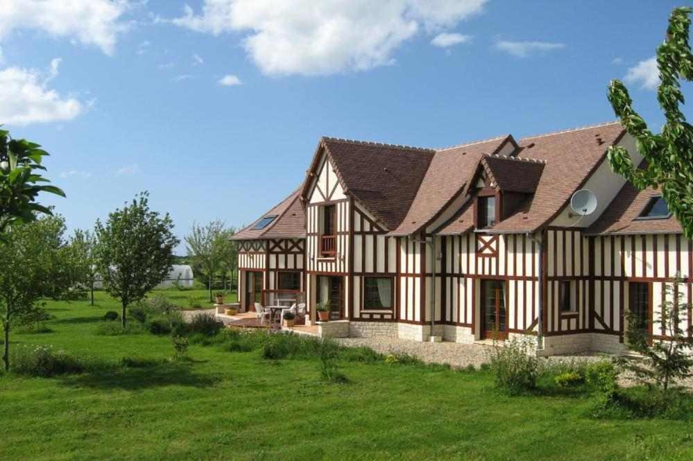 Bed and Breakfast Le Mont D'Auge Canapville  Экстерьер фото